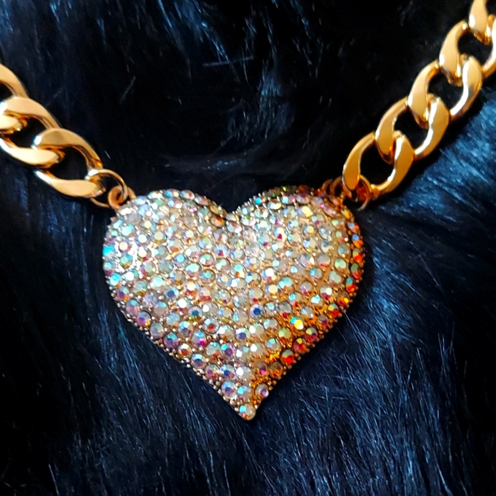 🔥Natasha Gold Heart Chain💛 - Picture 2 of 4